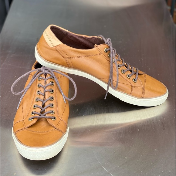 Leather Coach Shoes - Picture 1 of 8